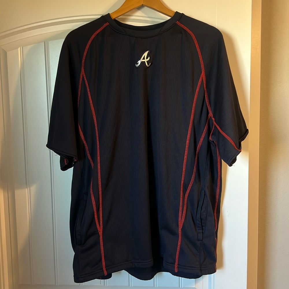 Atlanta Braves Majestic Pullover